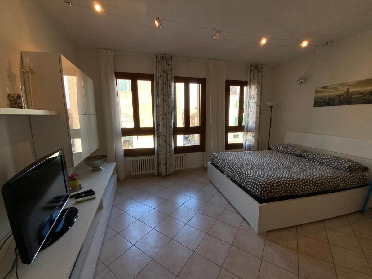 Patrizia Apartement Chioggia Exterior photo